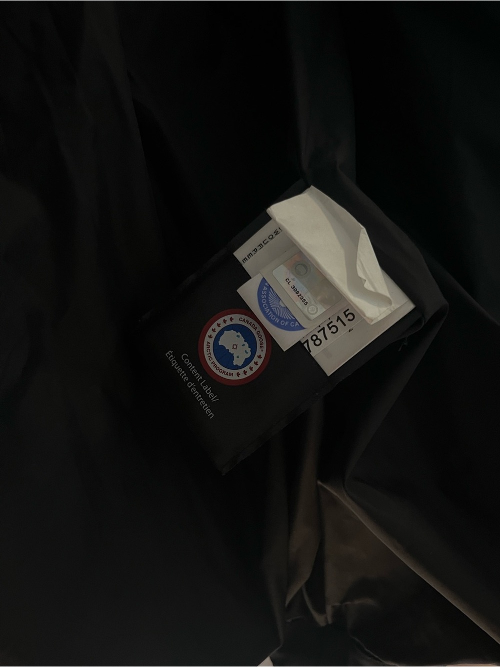 Canada Goose Men's Wyndham Parka - Picture 5 of 7